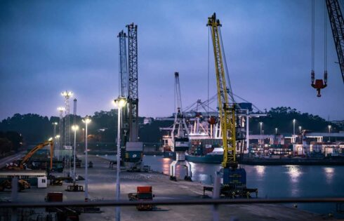 Why we may not know who controls the world trade in 2023?